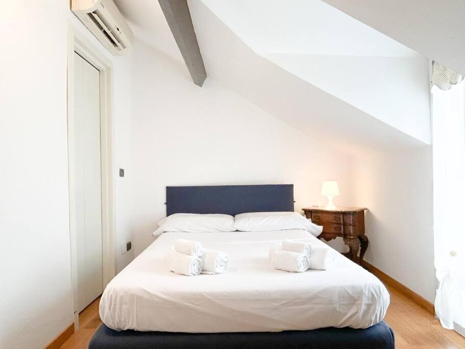 사보나 Elegante Mansarda 300Mt Dal Mare - Centro - Wifi 아파트 외부 사진